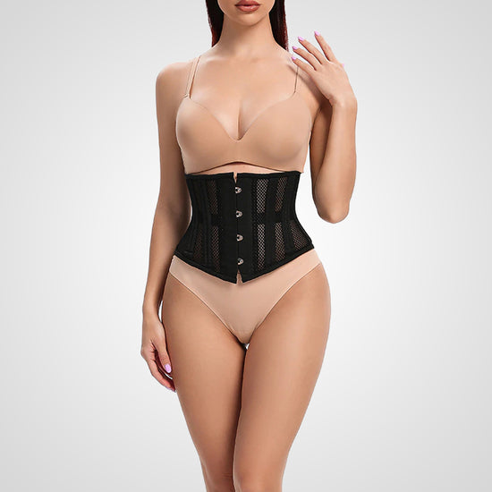 Czarny siateczkowy gorset underbust wyszczuplający talię, widok z przodu na modelce.