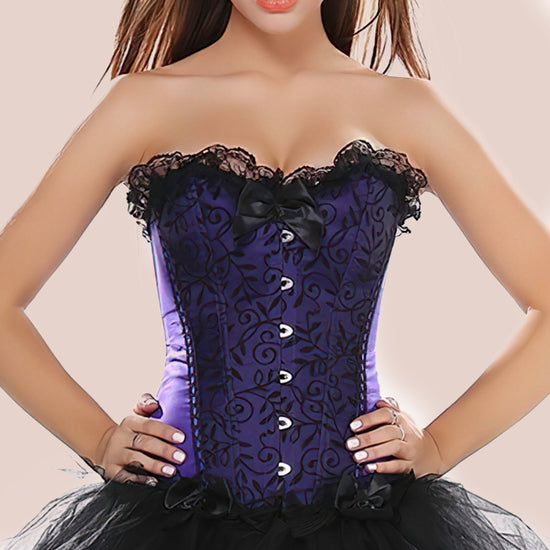 Fioletowy satynowy gorset bustier z czarną koronką i wzorem liści, idealny do modelowania sylwetki.